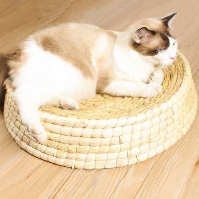 Traditional Craft Natural Handmade Woven Corn Peel Straw Cat Nest Pet Mat Bed Cat Scratch Board